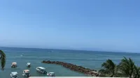 Hotel El Coral Hotels in Punta de Mita