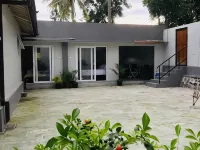 Omah SunFlower Hotel di Pakem