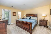 Beach & Golf Getaway Galore!!  2BR/2BA/Pool/Spa Luxury Condo