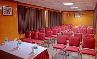 Hotel Shikhar & Restaurant