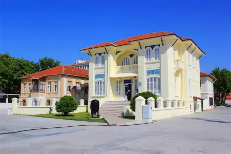 Set Özer Hotel