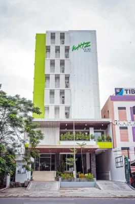 Whiz Prime Hotel Sudirman Makassar Hotels in Baru
