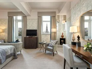 The Balmoral Hotel