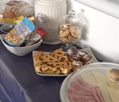 City Garden Guest House - Breakfast
