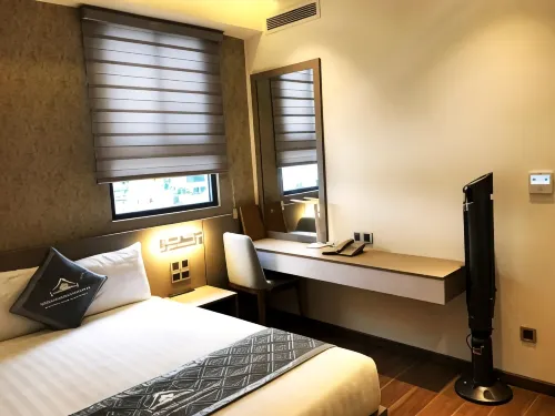 Kim Oanh Orchids Hotel - parking