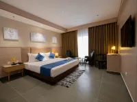 Luxo Kochi Hotels in Kochi