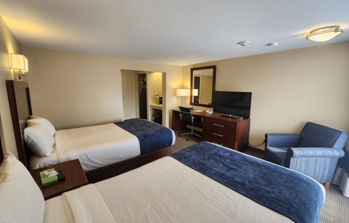 Hyannis Travel Inn