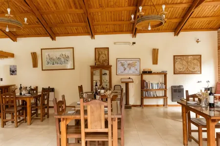 Lujan de Cuyo B&B Отели рядом с достопримечательностью «Bodegas Nieto Senetiner»