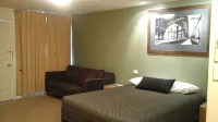 Willows Motel