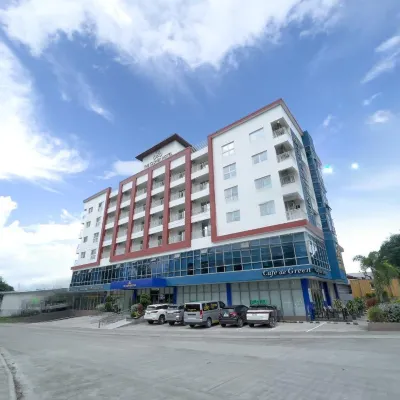 The Clover Hotel Angeles City Managed by Cocotel 캄팡안 연구센터 주변 호텔