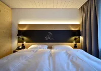 Hotel Laaxerhof - balcony