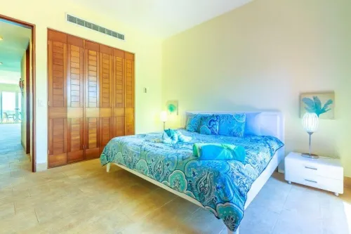 Ocean View / 1 bedroom condo with Infinity pool