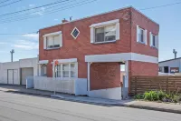 Burnie City Apartments Hotel di Howth