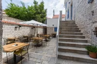 Bifora Heritage Hotel