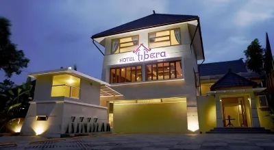Hotel Tibera Taman Cibeunying Hotell i Cihapit