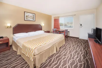 Travelodge by Wyndham Terre Haute Các khách sạn ở Terre Haute