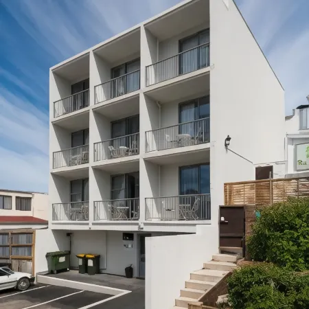 315 Euro Motel and Serviced Apartments Отели рядом с достопримечательностью «Рослин»