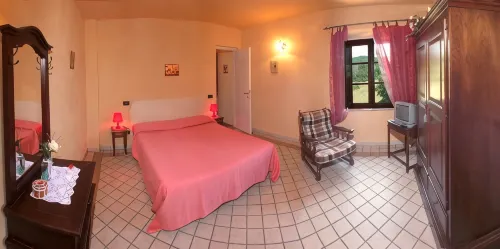 Apartment with One Bedroom, Kitchen, Bathroom. Garden and Shared Pool Hotels in Chianni