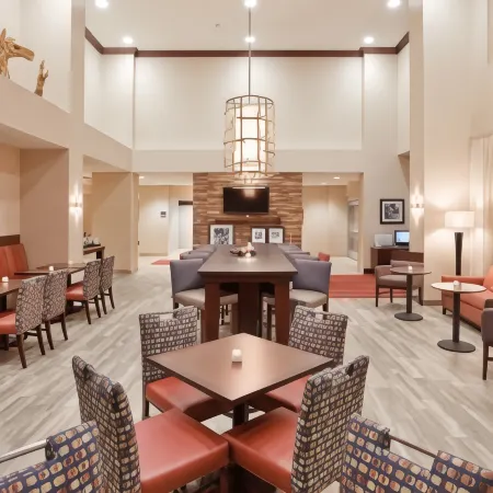 Hampton Inn & Suites Omaha Southwest-La Vista