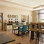 希爾頓歡朋飯店-埃德蒙頓舍伍德帕克