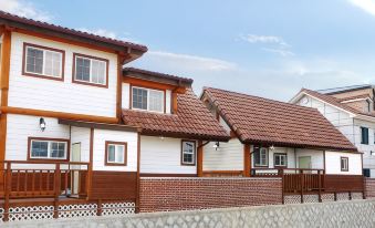Gyeongju Healing House Pension