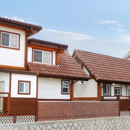 Gyeongju Healing House Pension Отели рядом с достопримечательностью «Храм Синсонса»
