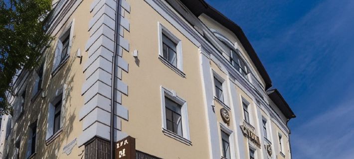 Golden Plaza Hotel トヴェリのホテル