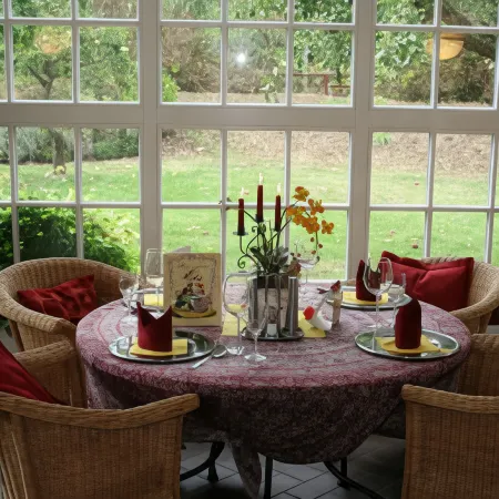 Landhotel Kuhs - Airporthotel Отели в г. Гюльцов-Прюцен