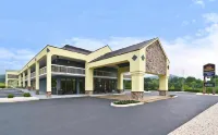 Best Western Cades Cove Inn