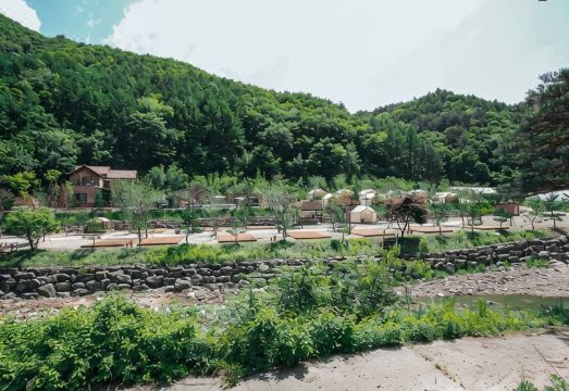 홍천 J캠핑장&펜션