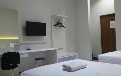 Twin Star Hotels in Kestalan