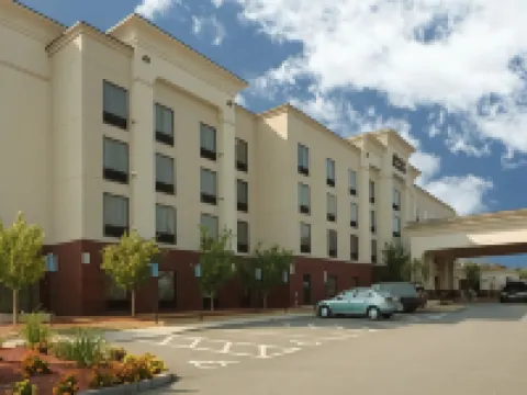 Hampton Inn & Suites Manchester-Bedford Hotels in Hillsborough County