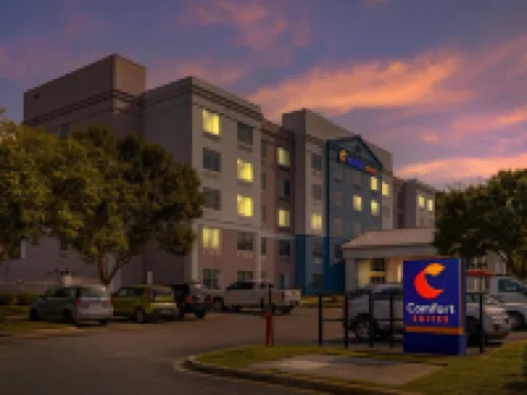 คอมฟอร์ตสวีทส์ แกสโทเนีย - ชาร์ลอตต์ โรงแรมในแกสโตเนีย