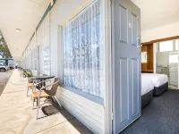 Ship Inn Motel Hotels in Yarram