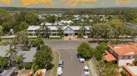 At the Sound Noosa Motel - parking