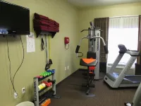 Parkwood Inn & Suites