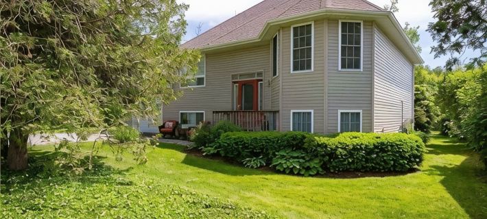 Perfect for couples or the family. Walk downtown, to beach or hiking trails. Ξενοδοχεία στην πόλη Bruce County