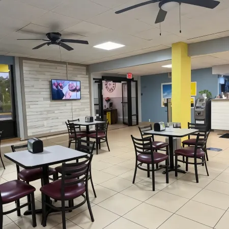 Days Inn by Wyndham Jacksonville Airport