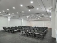 Lizon Curitiba Hotel
