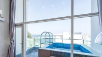 Geojae Sunstay Poolvilla - Villas