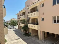 Majestic Gardens 10 minutes from Larnaka Airport - 2星級