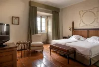 Parador de Monforte de Lemos Hôtels à : 