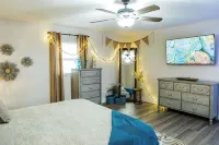 Mayfair Forrest Retreat !Come and Enjoy our Clean and Spacious home sleeps 18! - 4-Star