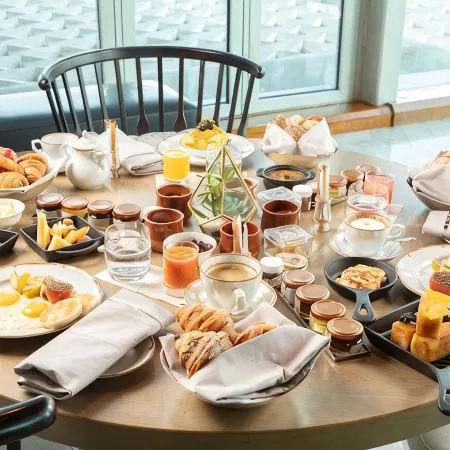 Four Seasons Hotel Kuwait at Burj Alshaya