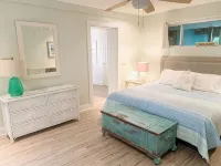 Unwind at Our Beautifull Dog Friendly Beach with Private Access!