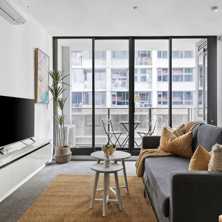 Upper West Side Spencer Heights 2BR 1Car