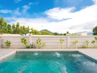 Me and Tree POOL Villa Hotels near Kru Tor