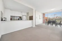 Amazing scene/ 2Br Apt / Shopping/Train/Hospital - Homestays