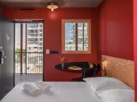Eklo Hotels Toulouse Cartoucherie Zénith Hotels near EDF Bazacle Complex