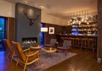 The Roundhouse - bar